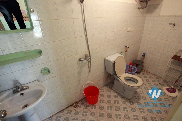 Beautiful, spacious house for rent in Nghi Tam Village, Tay Ho, Hanoi 